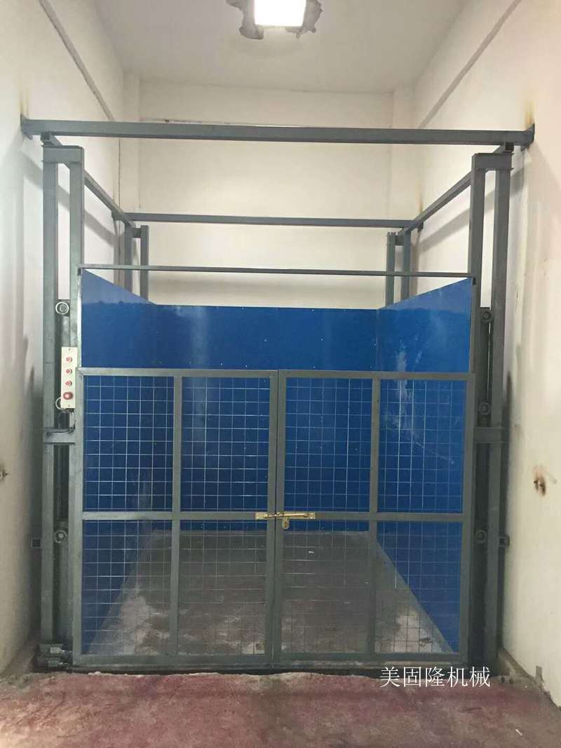 可克达拉导轨式升降货梯价格